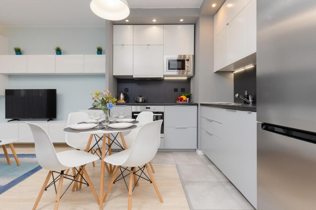 Appartamento Sokolowska One Bedroom By Renters *